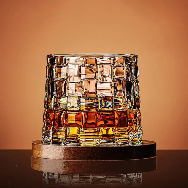 Tumbler Whiskey Glass with Base Rotating