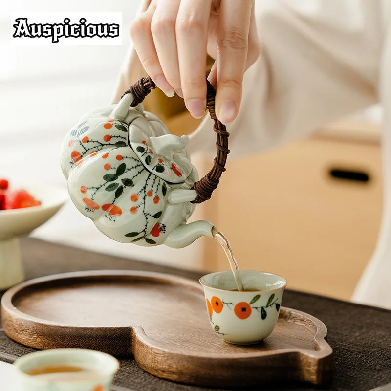 170ml Hand-painted Falling Pumpkin Teapot - Loop-handled