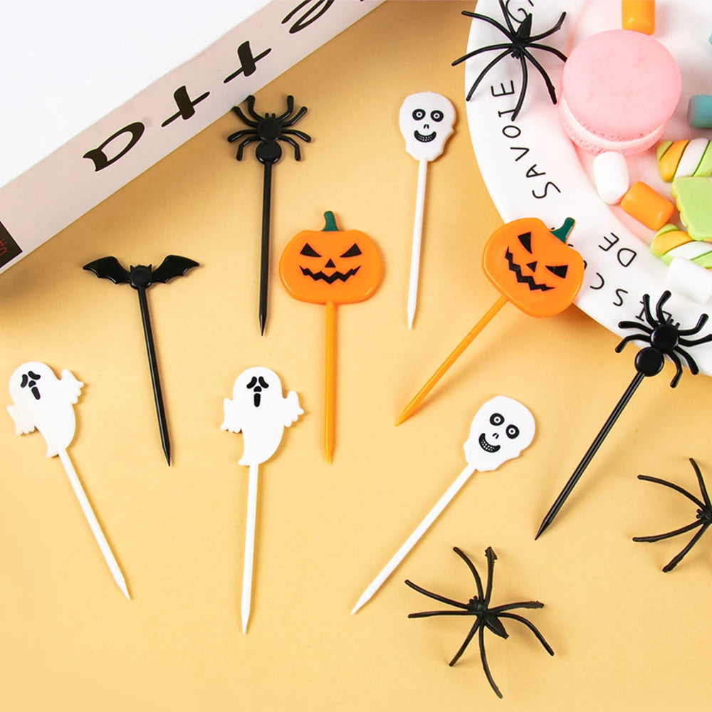 10/20pcs Plastic Halloween Toothpicks - Cupcake Topper